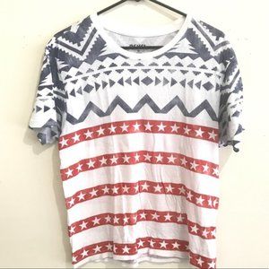 Round neck lightweight short sleeve T-shirt